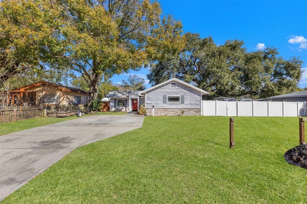 1747 26TH AVENUE, Street PETERSBURG, FL 33713 photo 3