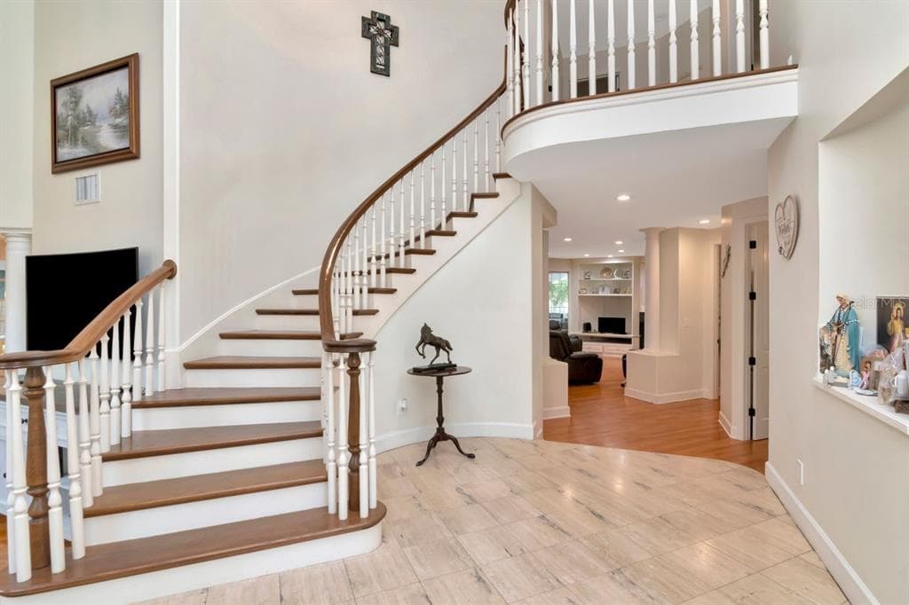 13104 GREENGAGE LANE, TAMPA, FL 33612 photo 4