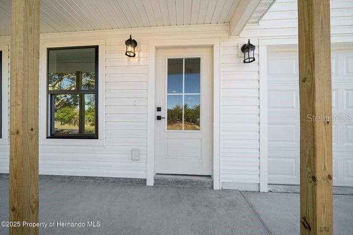 8960 LONG LAKE AVENUE, WEEKI WACHEE, FL, 34613 photo 2