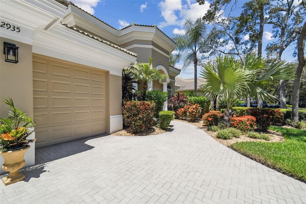 2935 GREY OAKS BOULEVARD, TARPON SPRINGS, FL 34688 photo 4