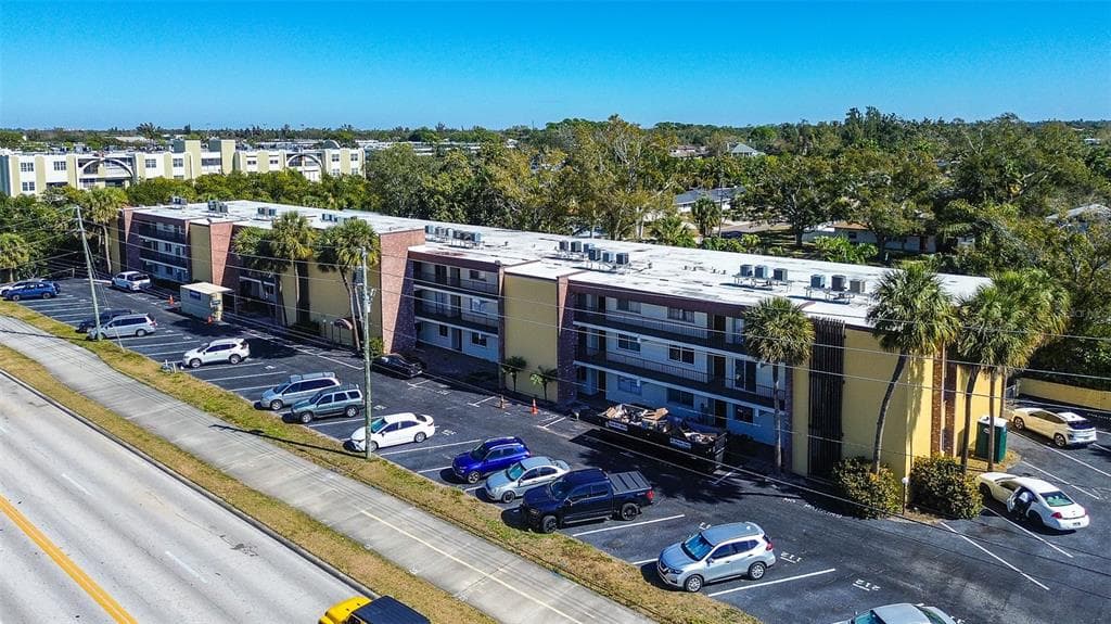 4435 1ST STREET, Unit# 111, ST PETERSBURG, FL, 33703 photo 2