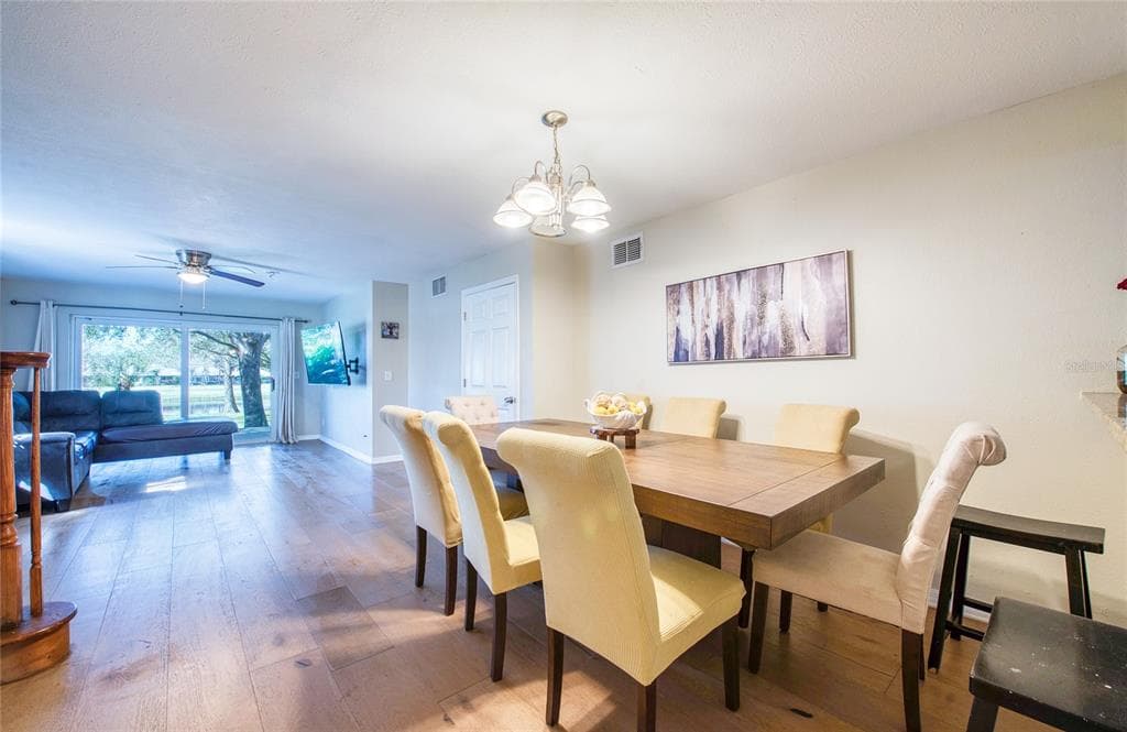 1423 WATER VIEW Drive, LARGO, FL 33771 photo 5