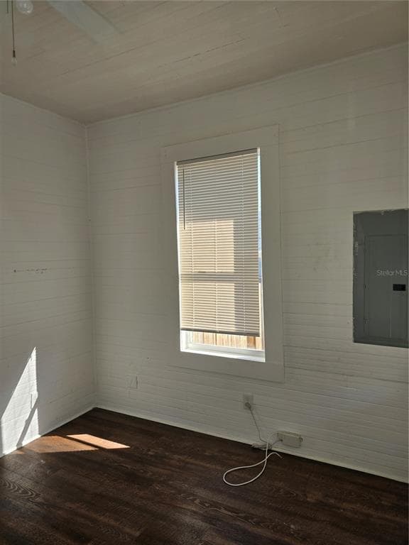 2408 20TH AVENUE, TAMPA, FL, 33605 photo 4