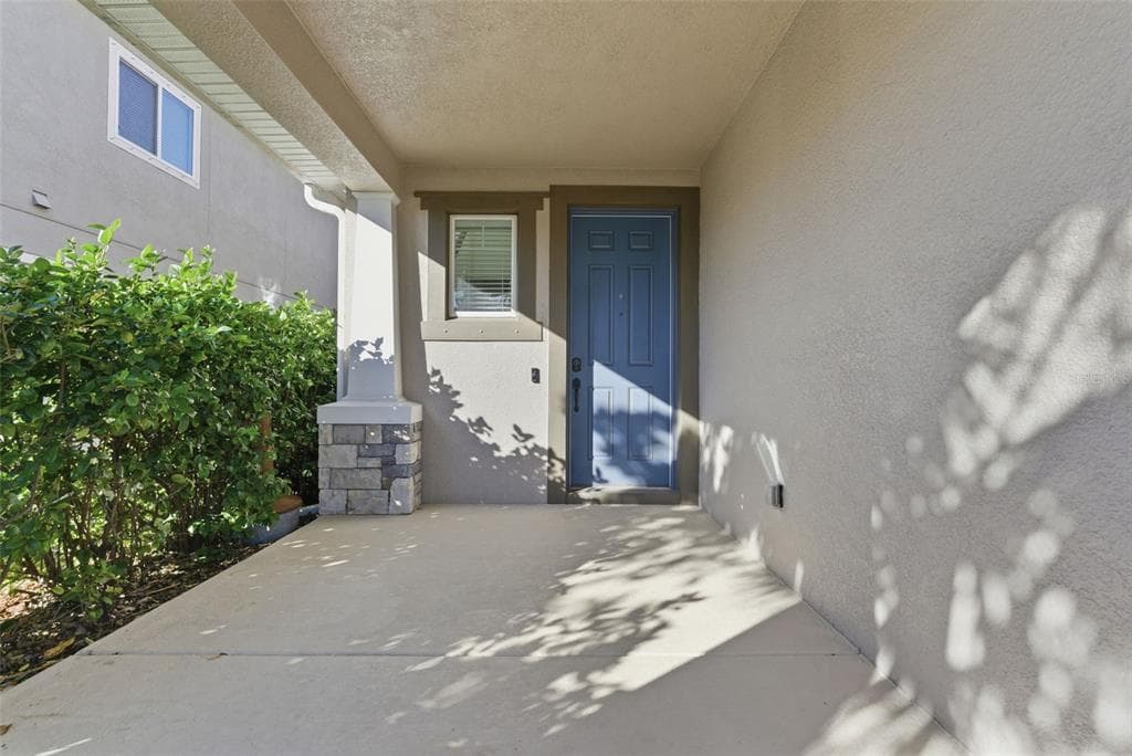 7510 SEA MARK COURT, APOLLO BEACH, FL 33572 photo 2