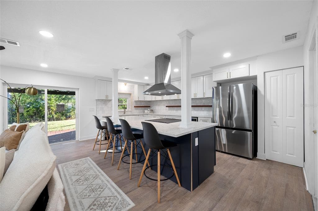 1608 AMBERLEA DRIVE, DUNEDIN, FL 34698 photo 4