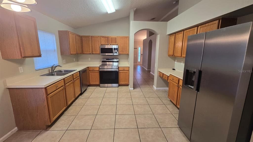 10544 EGRET HAVEN LANE, RIVERVIEW, FL 33578 photo 4