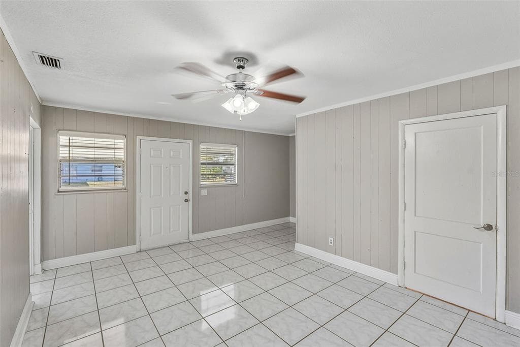 6403 N CLARK, TAMPA, FL 33614 photo 4