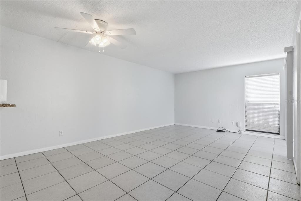 10311 ROSEMOUNT DRIVE, TAMPA, FL, 33624 photo 4