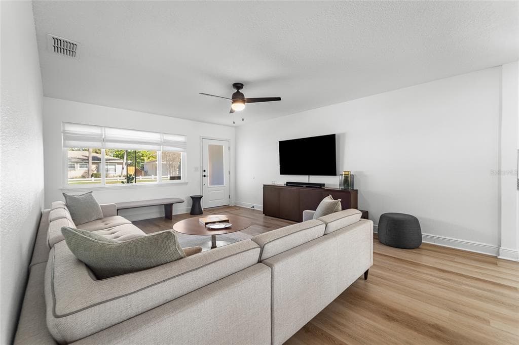 4424 BAY COURT AVENUE, TAMPA, FL 33611 photo 5