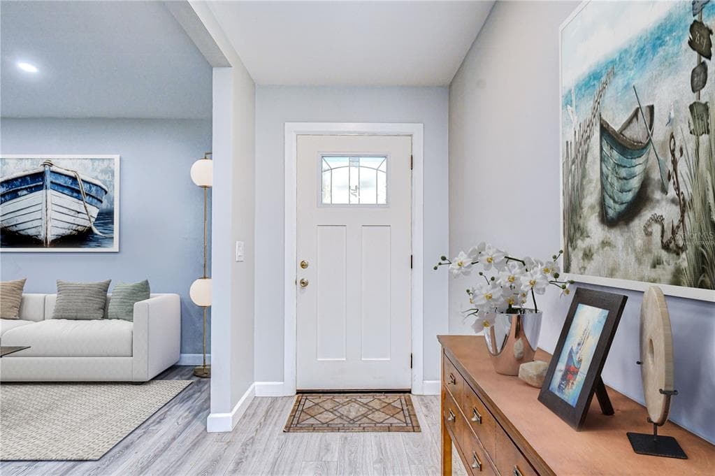 15310 LAZY LAKE Place, TAMPA, FL 33624 photo 3