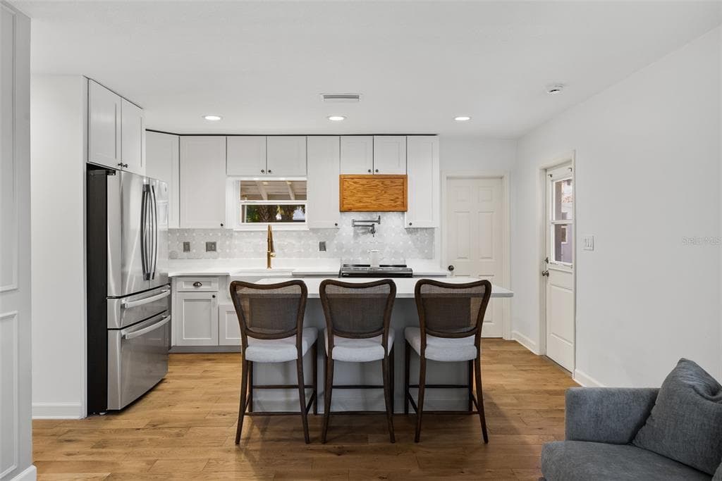 4722 WALLCRAFT Avenue, TAMPA, FL 33611 photo 5