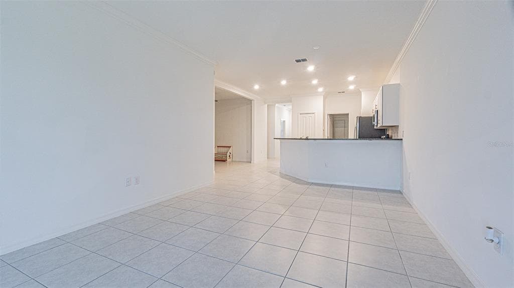 6884 RIPPLE POND Loop, ZEPHYRHILLS, FL 33541 photo 5