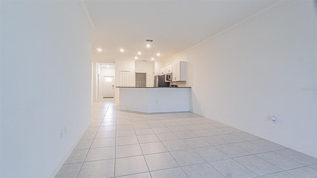 6884 RIPPLE POND Loop, ZEPHYRHILLS, FL 33541 photo 4