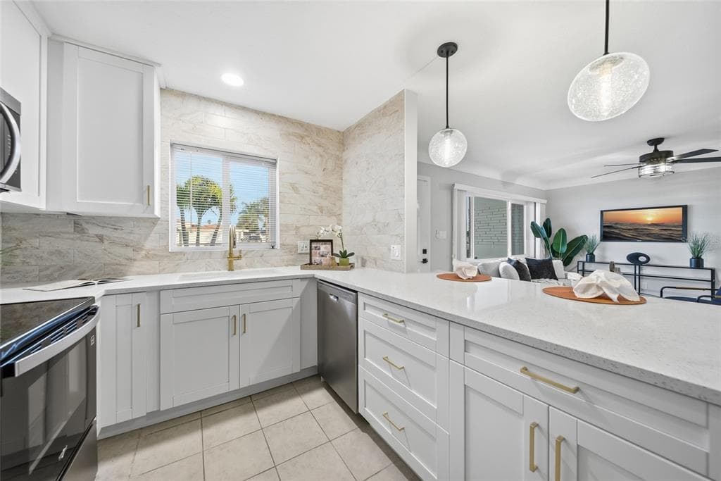 6830 BAY STREET, Street PETE BEACH, FL 33706 photo 4