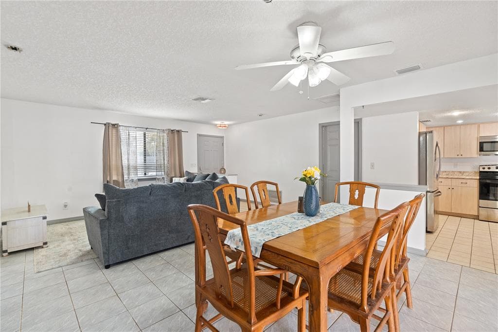 60 DURHAM Court, PALM HARBOR, FL 34683 photo 3