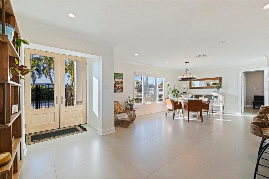 1481 49TH AVENUE, Street PETERSBURG, FL 33703 photo 4