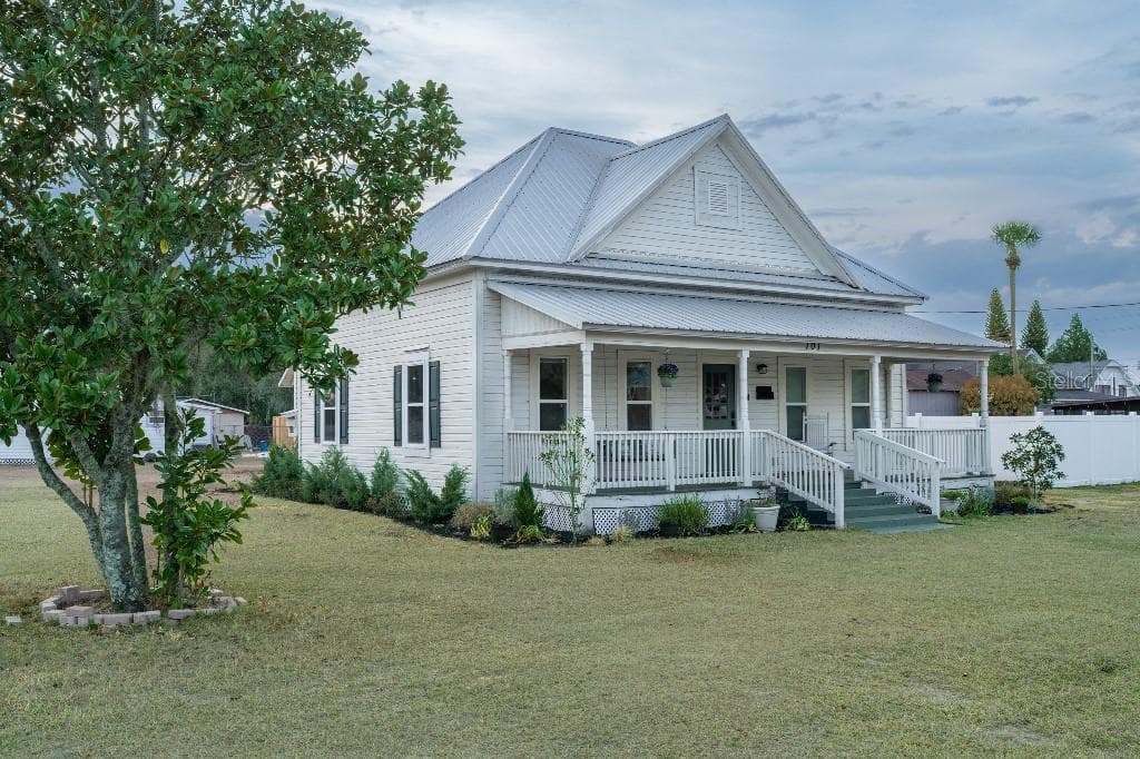 101 FRANKLIN STREET, PLANT CITY, FL 33563