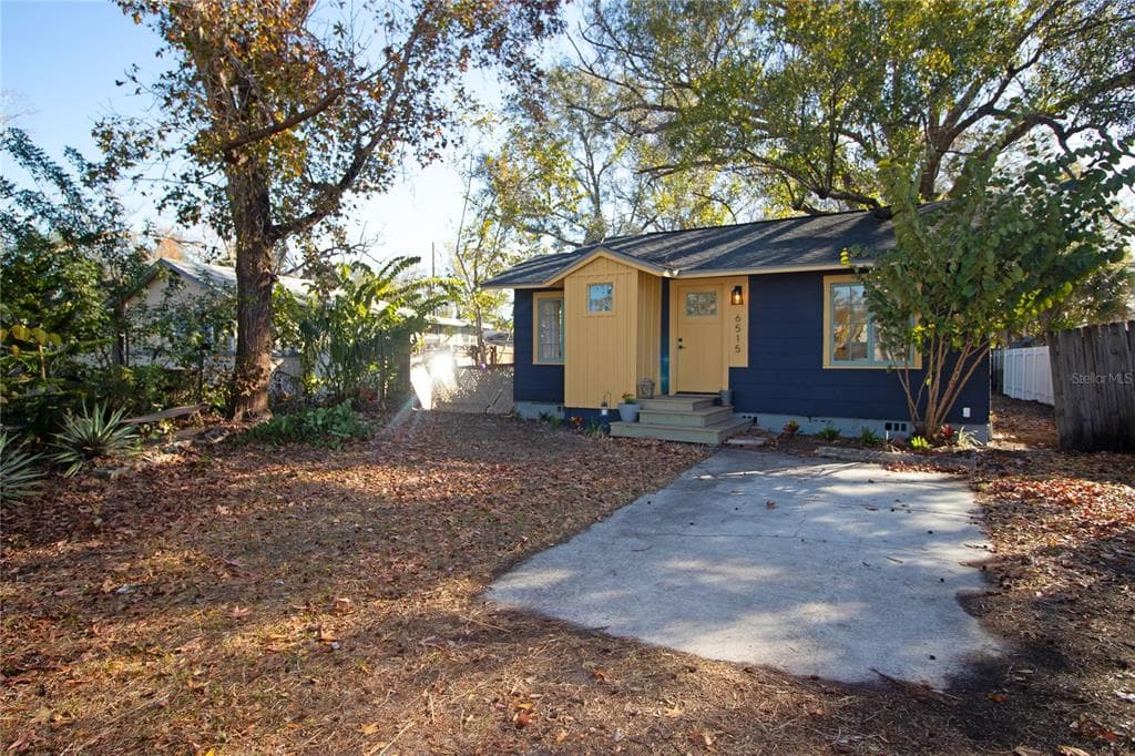 6515 30TH Street, Street PETERSBURG, FL 33702 photo 2