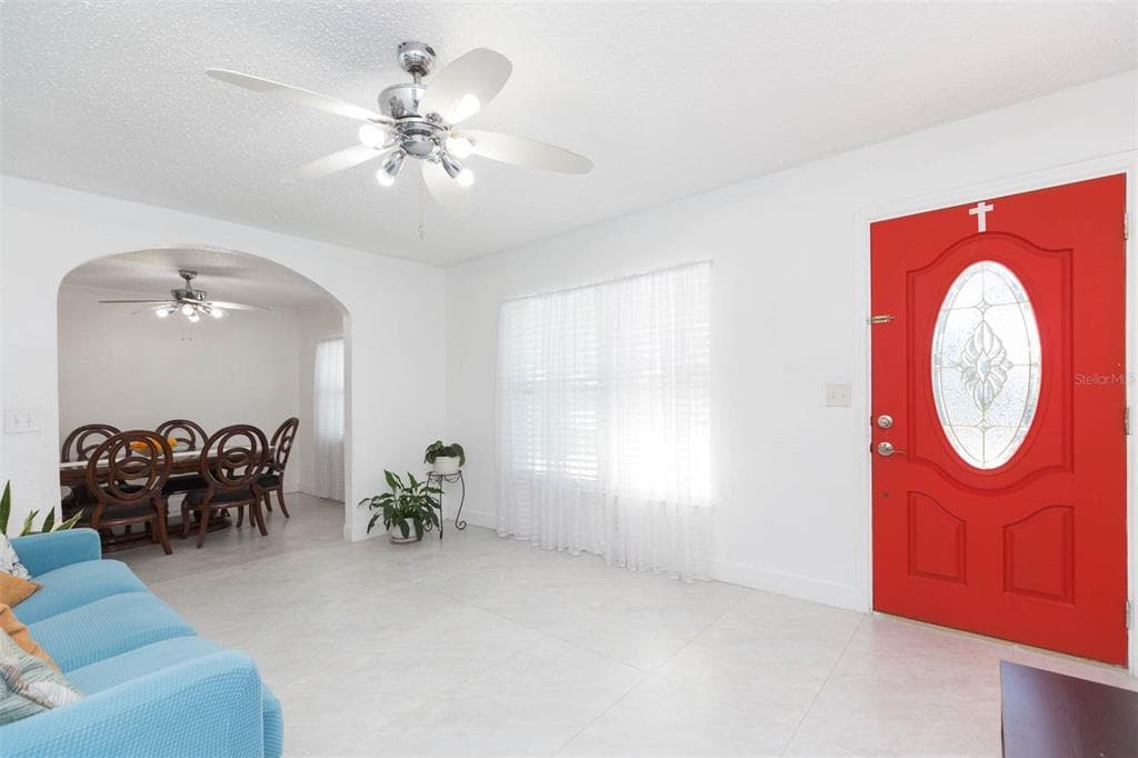 7503 ELLICOTT STREET, TAMPA, FL 33615 photo 5