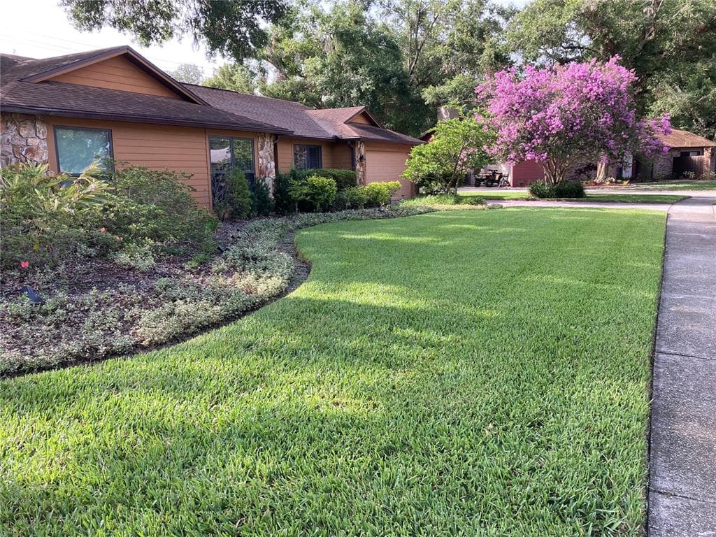 6709 PEACHTREE DRIVE, TEMPLE TERRACE, FL 33617