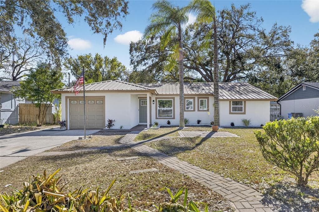 207 LENTZ ROAD, BRANDON, FL 33510 photo 5