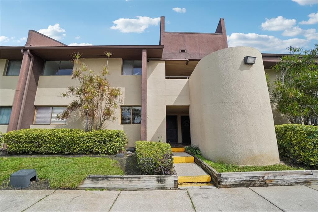 705 VILLAGE DRIVE Unit 205, Street PETERSBURG, FL 33716