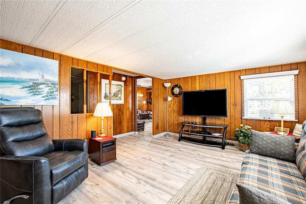 36946 GRACE AVENUE, ZEPHYRHILLS, FL, 33542 photo 5