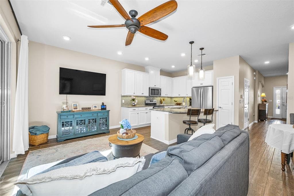 1220 SUNSET LANE, DUNEDIN, FL 34698 photo 3