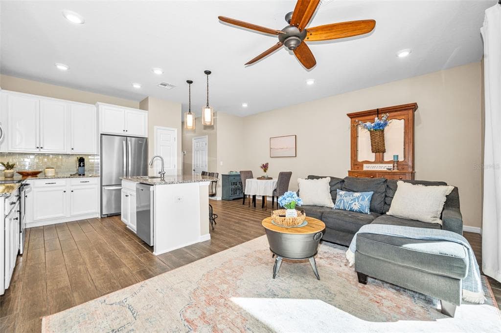 1220 SUNSET LANE, DUNEDIN, FL 34698 photo 4