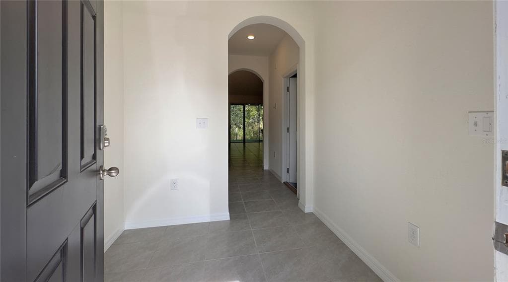 1570 HUBBELL ROAD, WESLEY CHAPEL, FL 33543 photo 2