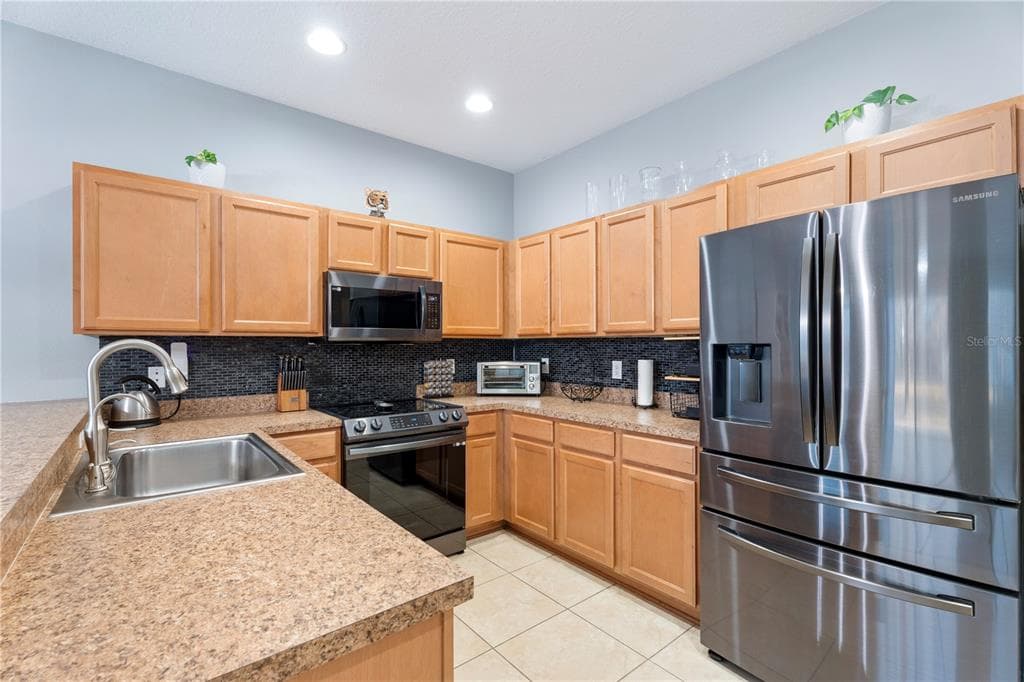 6727 HOLLY HEATH DRIVE, RIVERVIEW, FL 33578 photo 4