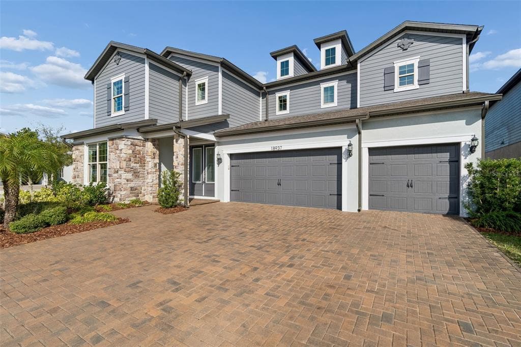 18937 WILLOWMORE CEDAR Drive, LUTZ, FL 33558 photo 2