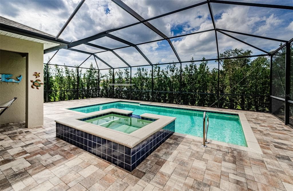 4243 GLADE WOOD LOOP, NEW PORT RICHEY, FL 34655 photo 2