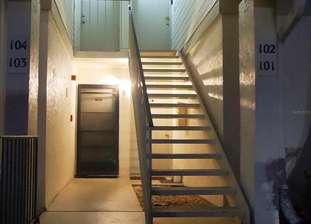 103 MEADOW LANE Unit 103, OLDSMAR, FL 34677 photo 5