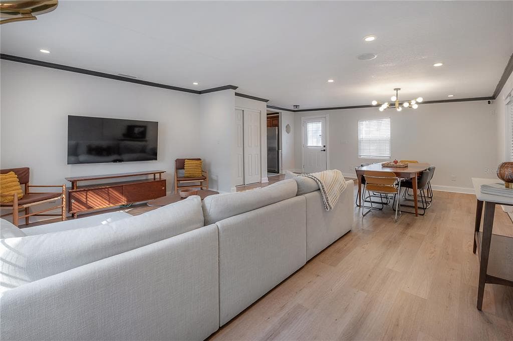 8907 DEXTER AVENUE, TAMPA, FL, 33604 photo 5