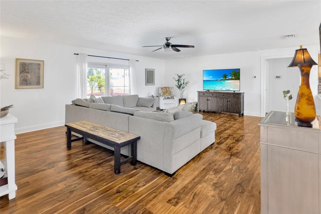 10811 PROVIDENCE OAKS DRIVE, RIVERVIEW, FL 33578 photo 5