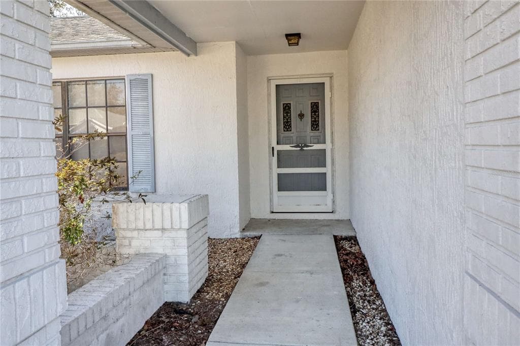 7328 FLYWAY Drive, SPRING HILL, FL 34607 photo 2