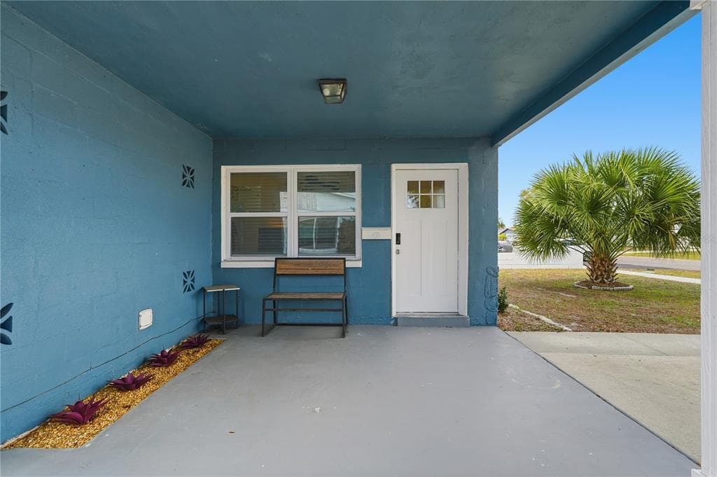 546 90TH AVENUE, Street PETERSBURG, FL 33702 photo 3