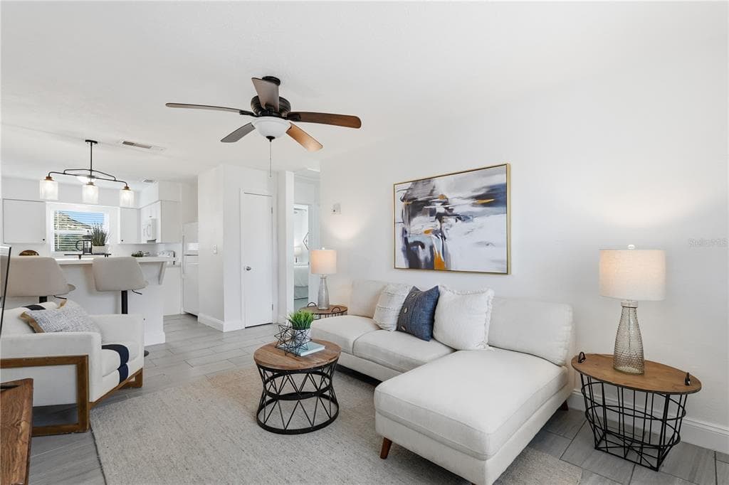 546 90TH AVENUE, Street PETERSBURG, FL 33702 photo 4