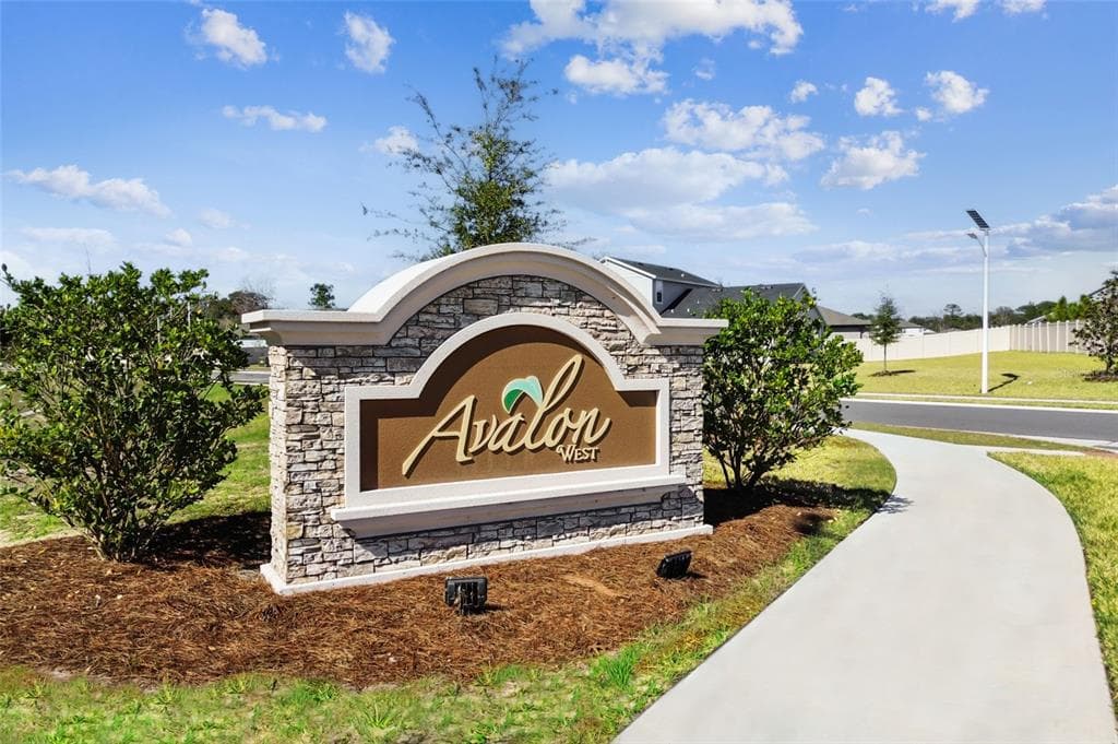 605 HILLSHIRE PLACE, SPRING HILL, FL 34609 photo 2