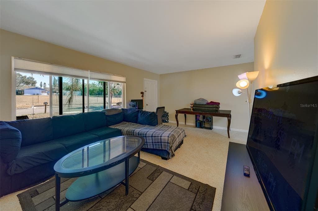 1300 HILLCREST AVENUE, CLEARWATER, FL 33756 photo 5