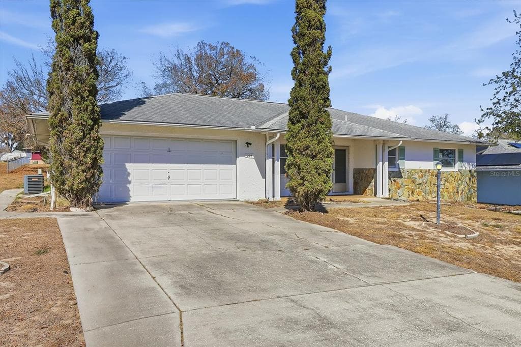 205 THISTLE PLACE, BEVERLY HILLS, FL 34465 photo 5