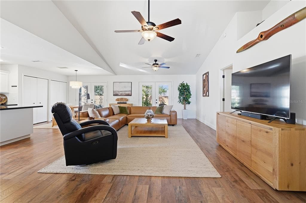 1002 VENTANA DRIVE, SUN CITY CENTER, FL 33573 photo 3