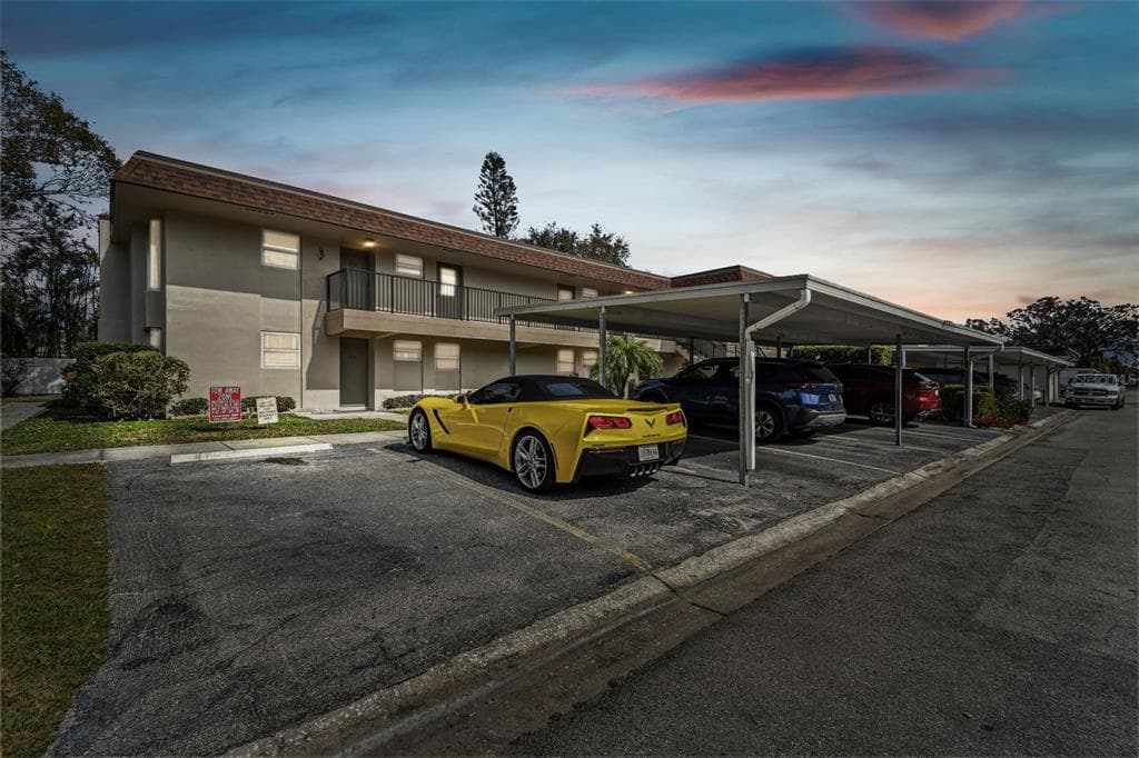 9945 47TH AVENUE Unit 206, Street PETERSBURG, FL 33708