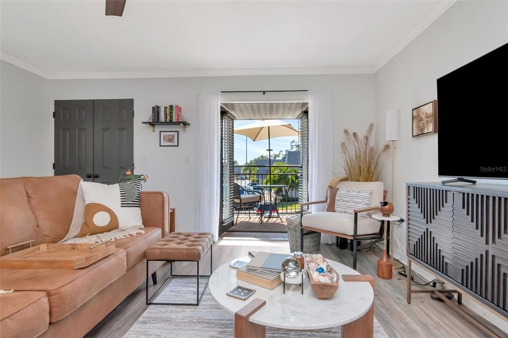 708 LYNDHURST Street Unit 123, DUNEDIN, FL 34698 photo 3