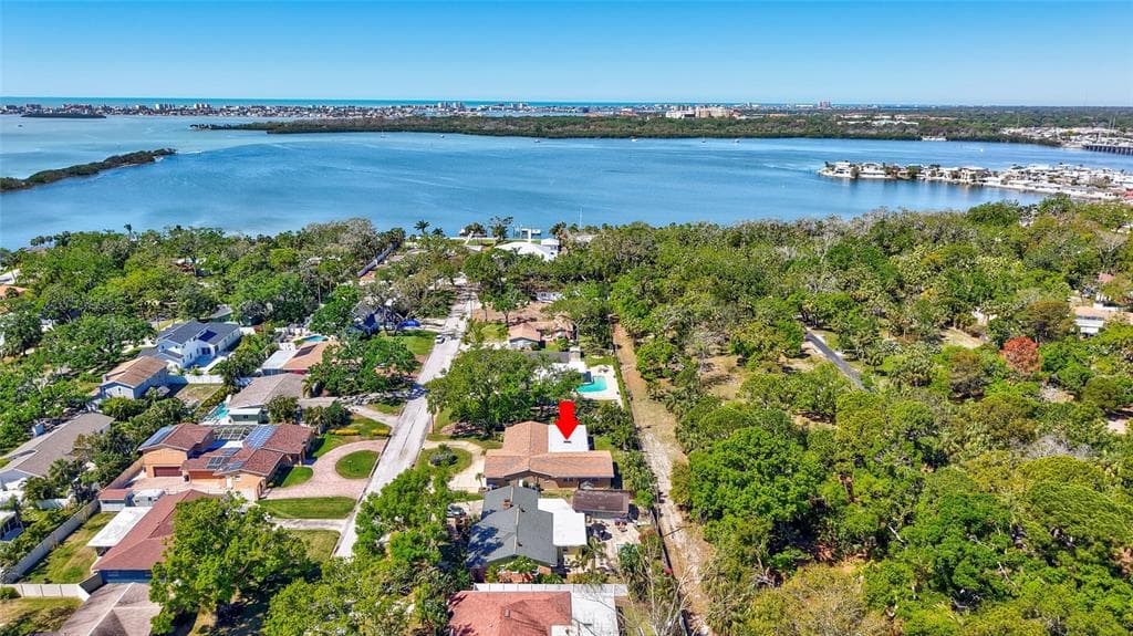 8243 37TH AVENUE, Street PETERSBURG, FL 33710 photo 3