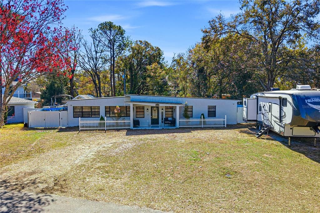 1506 OREGON CIRCLE, TAMPA, FL, 33612