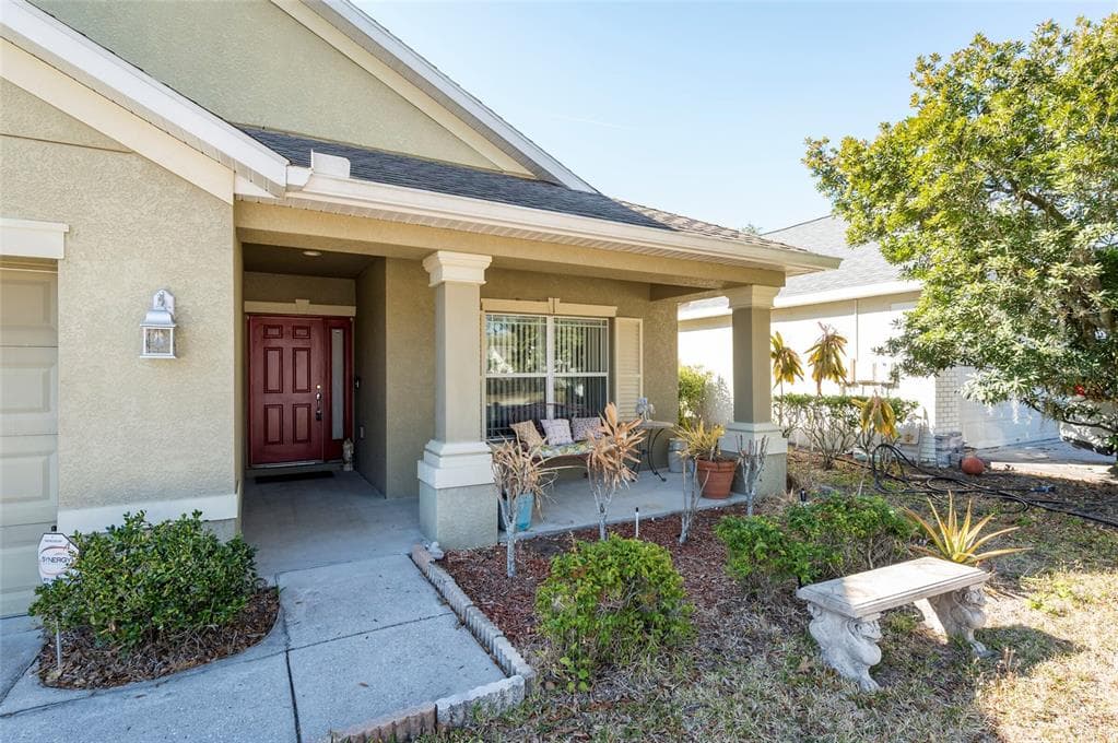 6613 BLUFF MEADOW COURT, WESLEY CHAPEL, FL 33545 photo 4