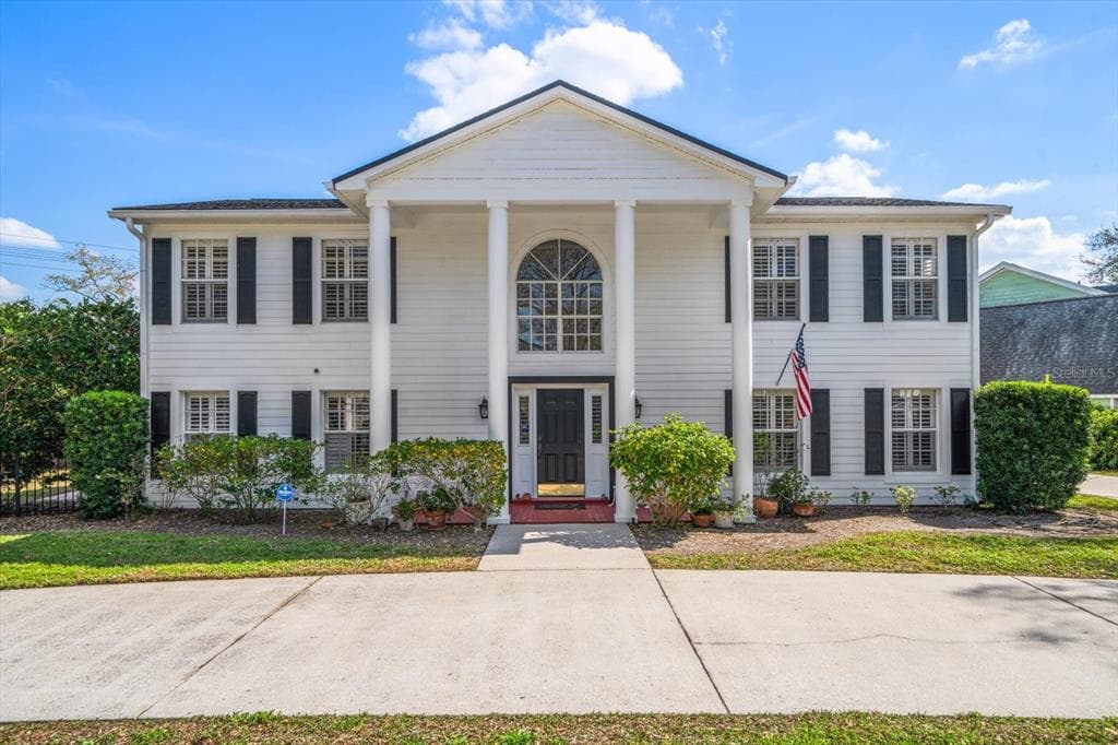 2102 FORE CIRCLE, TAMPA, FL 33612