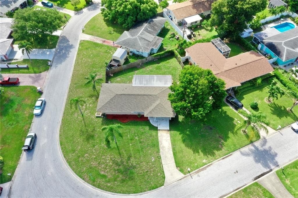 6947 114TH Street, SEMINOLE, FL 33772 photo 4